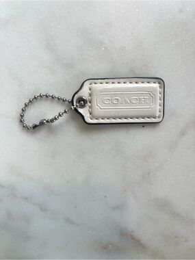 COACH Vintage Patent Hang Tag, White